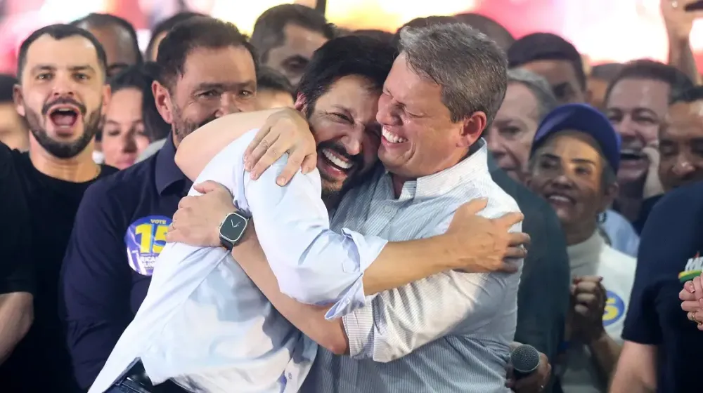 Ricardo Nunes encerra Congresso Estadual de Municípios e elogia parceria com Tarcísio