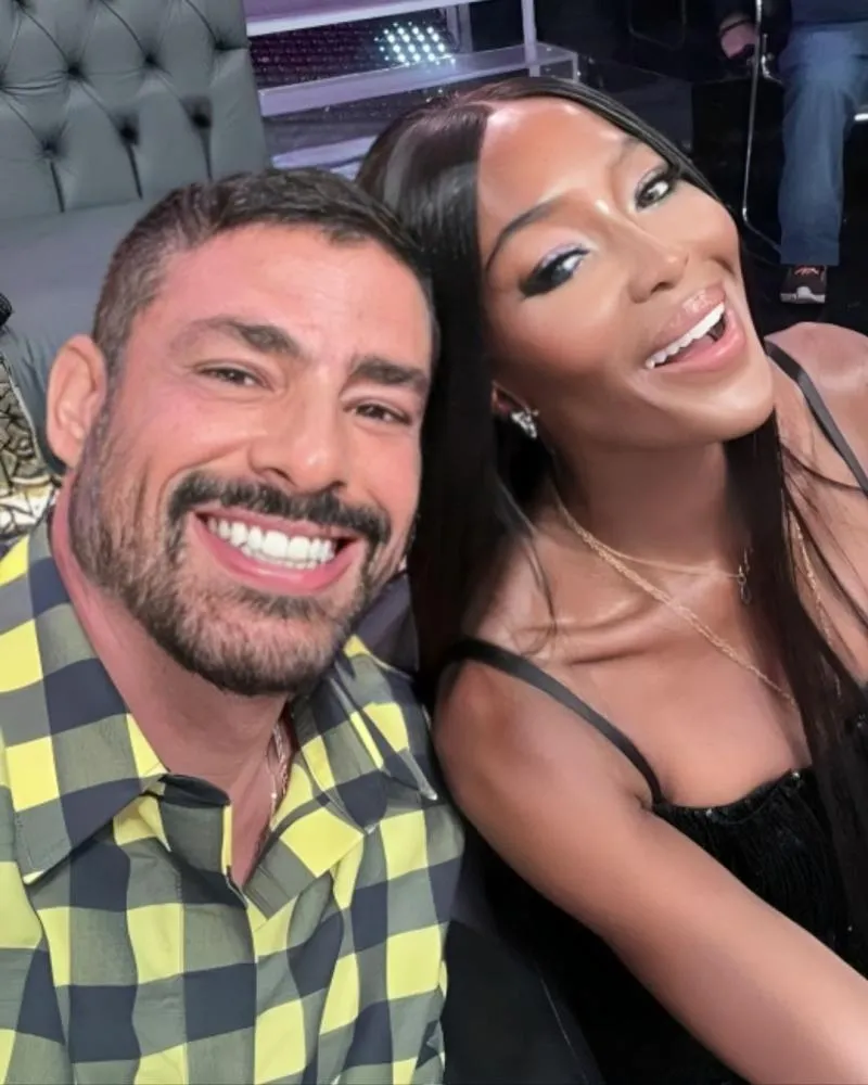 Top model britânica Naomi Campbell posta foto ao lado de Cauã Reymond em sua passagem pelo Rio: “Abraço caloroso”