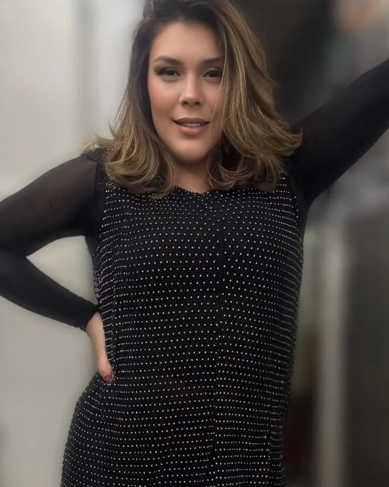 Simony faz forte desabafo em meio à luta contra o câncer: “Machucada por dentro”
