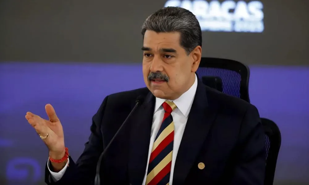 Tensão política: Maduro mobiliza militares e milícias para 'frentes de batalha' na Venezuela