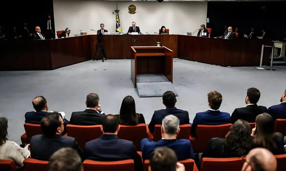 Entenda como serão calculadas eventuais penas de Bolsonaro e aliados no STF