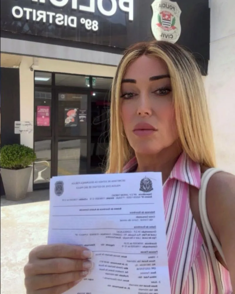 Barrada por ser trans: Mulher Abacaxi denuncia boate de SP à polícia após ser impedida de entrar no local