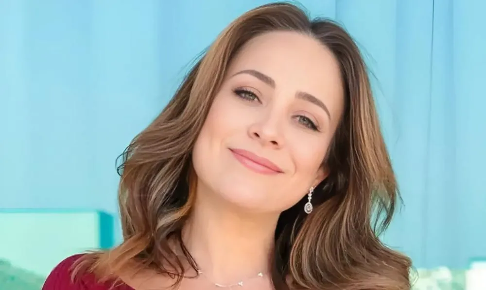 Após repercussão negativa, Gabriela Duarte explica repost com críticas a Caetano Veloso, Gilberto Gil e Chico Buarque