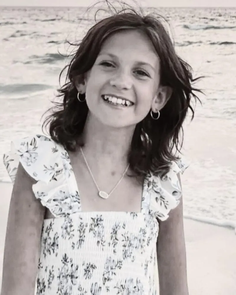Influenciadora de 14 anos morre após dura luta contra doença severa: 'Sofrimento'