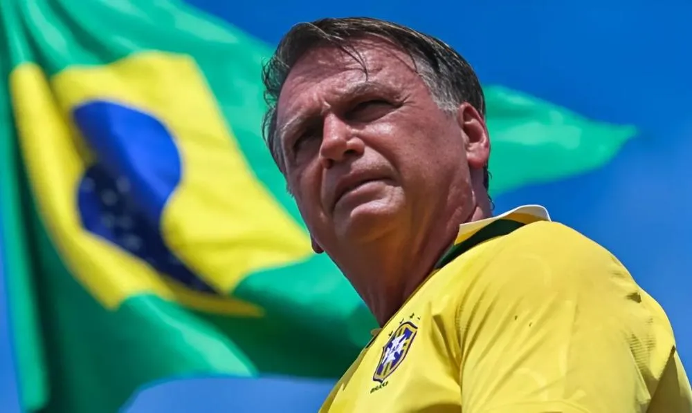Entenda a possibilidade de Bolsonaro ter a pena drasticamente reduzida a mais de 10 anos