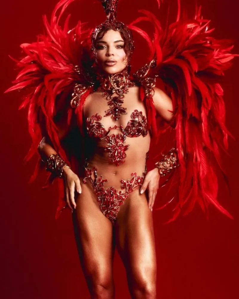 Gkay abandona romance para se dedicar ao Carnaval 2026 como musa do Salgueiro