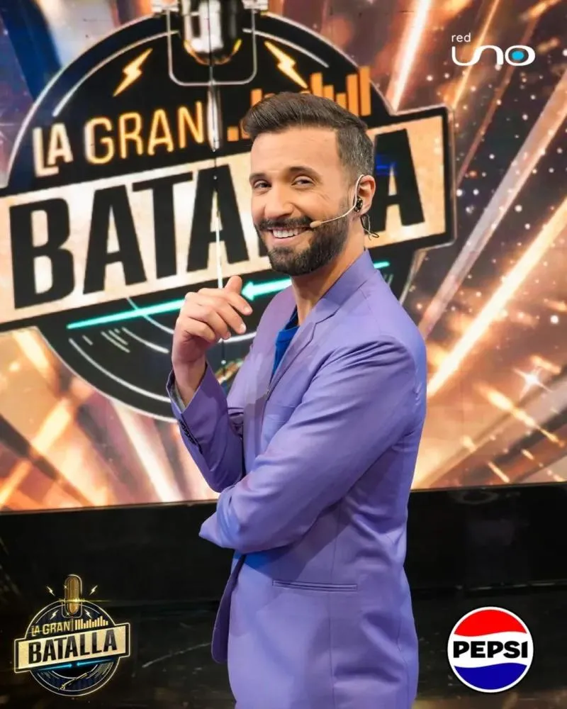  Rodrigo Massa consolida carreira internacional como jurado de reality show na Bolívia