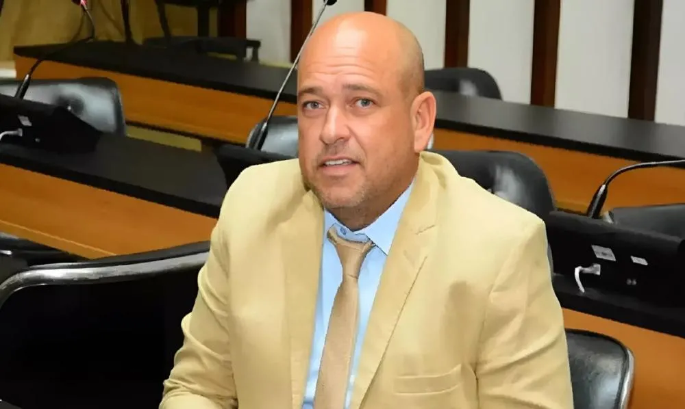 Deputado baiano suspeito de liderar grupo miliciano é alvo de operação da Polícia Federal