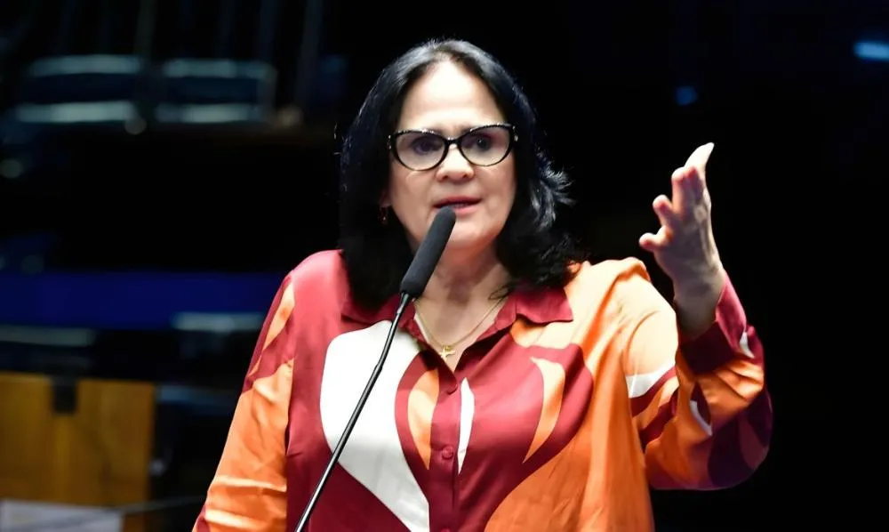 Damares garante prisão perpétua para motorista de ambulância que estuprou bebê: “Vamos mudar a Constituição do país”