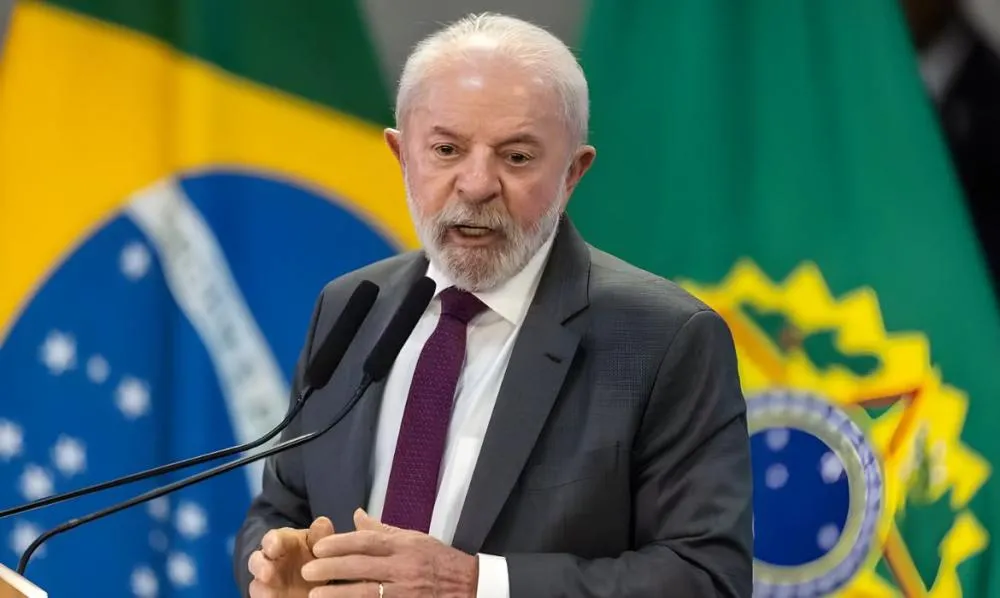 Lula reage às pesquisas eleitorais e avisa: “Vai ser difícil derrotar a gente nas eleições”