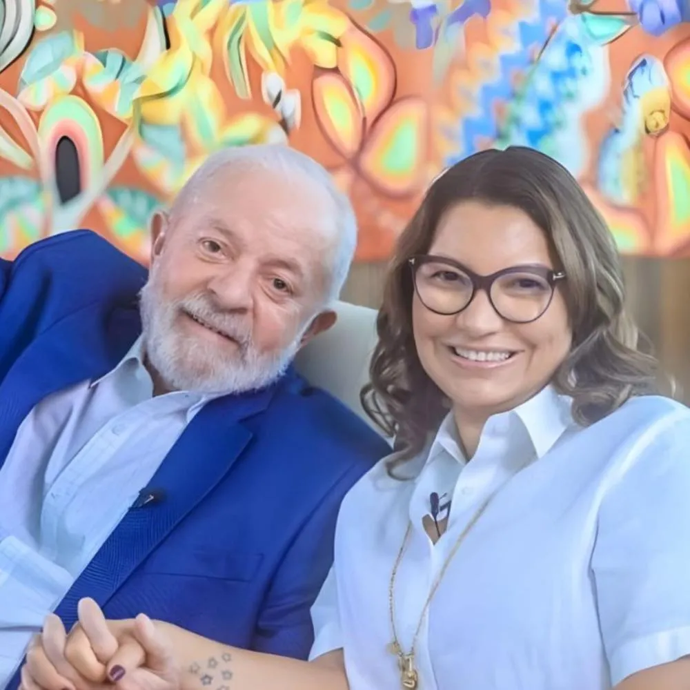 Novas mordomias: Lula assina decreto que amplia poder de Janja na Presidência
