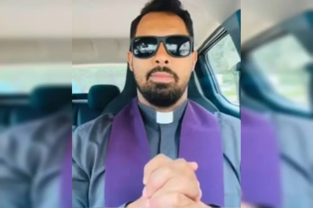 Padre é pego com noiva de fiel e tenta se explicar após escândalo