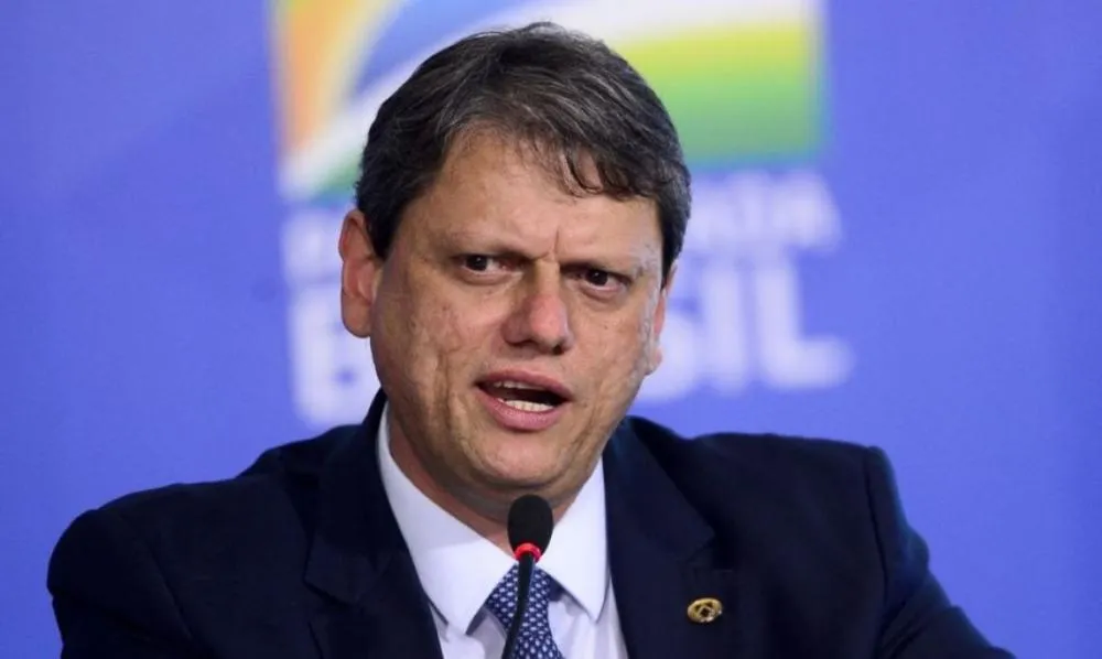 Quem você aposta? Tarcísio revela qual nome da direita não consegue enfrentar Lula em 2026