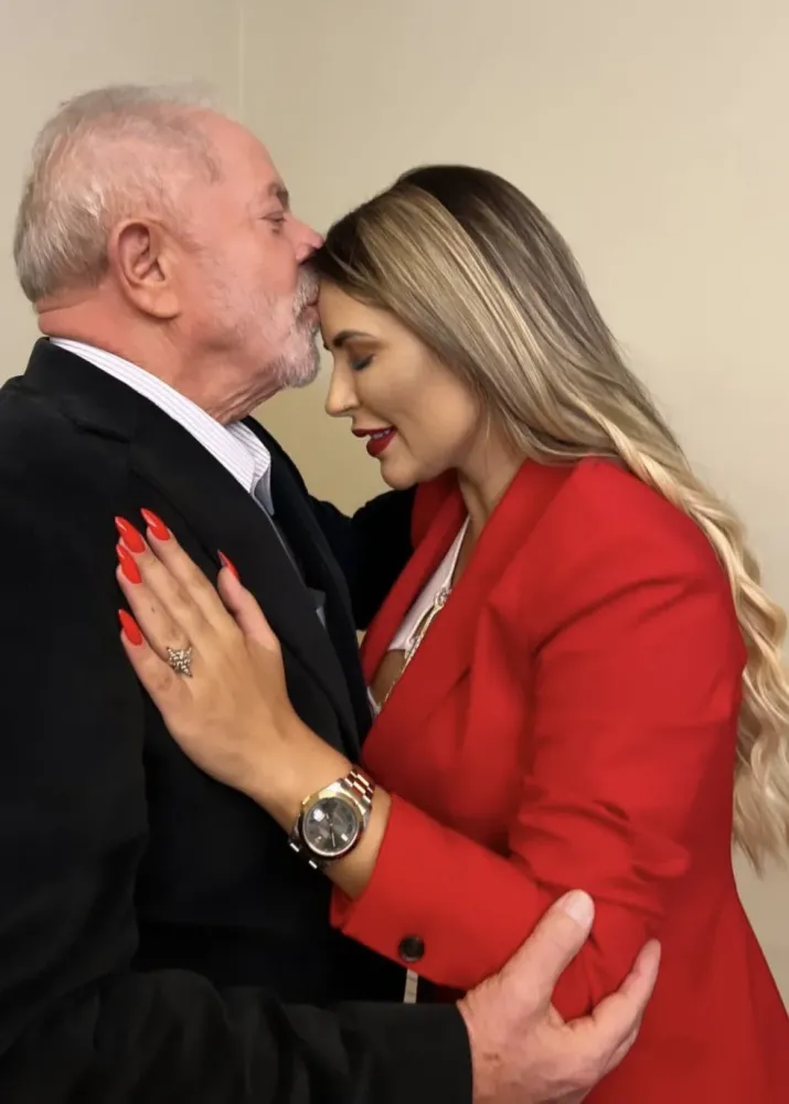 Se arrependimento matasse! Deolane Bezerra lamenta apoio a Lula e se diz “arrependida” da bandeira que levantou nas eleições de 2022