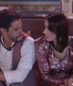 Michelle Barros explica status de relacionamento para Shia e diz que casamento já havia “acabado faz tempo”