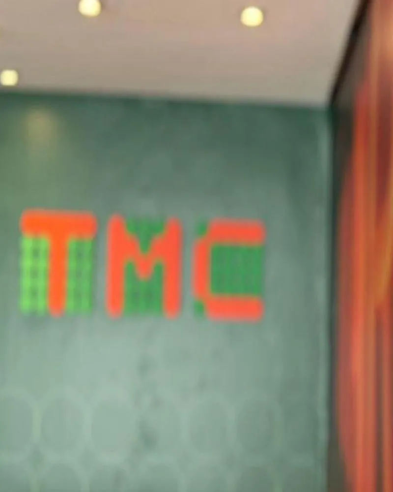 Nova rádio TMC inicia operações com grave crise de credibilidade