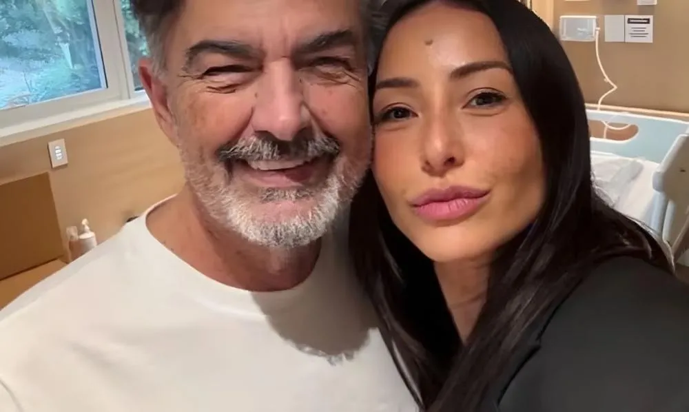 “Cada dia mais forte”: Sabrina Sato celebra melhora do estado de saúde do pai