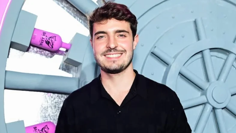 João Augusto Liberato, filho de Gugu, estrela reality sobre sua preparação para carreira de apresentador