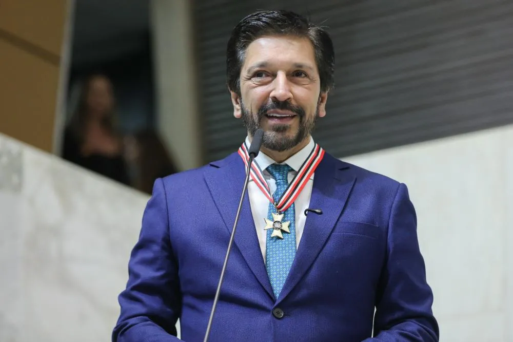 Ricardo Nunes recebe homenagem na Alesp e tem nome citado para disputa ao governo de SP em 2026
