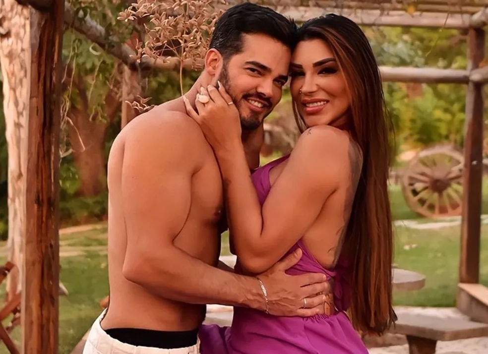 Vem bebê por aí? Jenny Miranda revela planos para aumentar a família com Fábio Gontijo