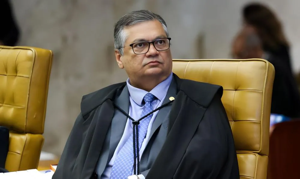 Flávio Dino vira alvo de Fake News após operação policial no Rio
