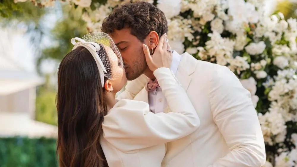 Larissa Manoela traz à tona detalhes de casamento intimista em casa