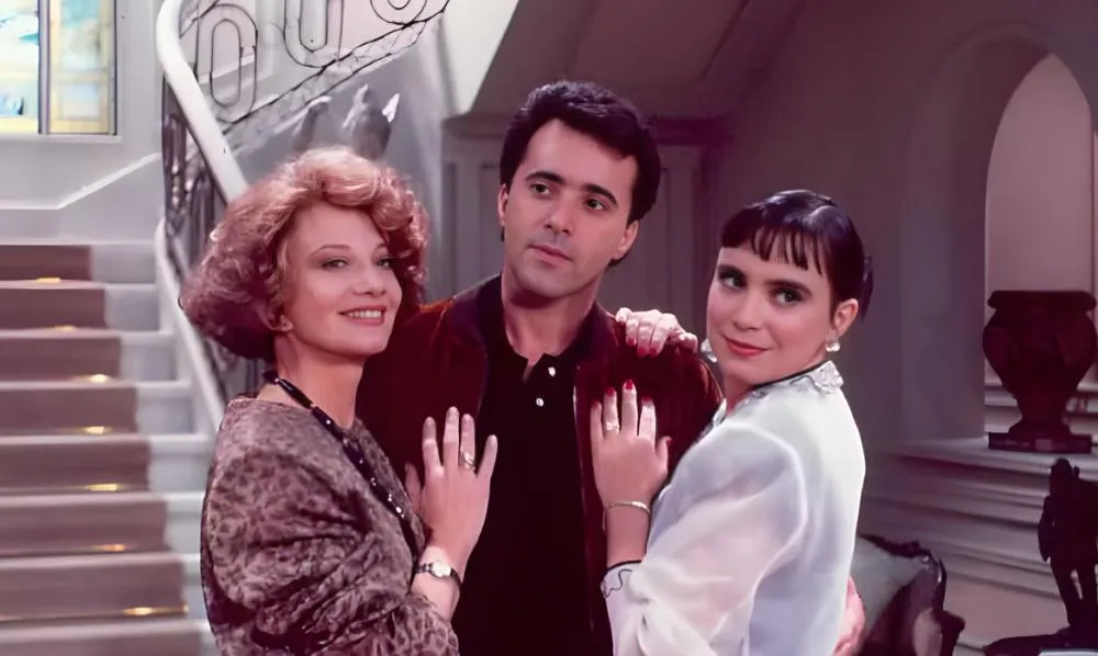 Com retorno à TV nesta segunda, relembre a história do sucesso 'Rainha da Sucata'