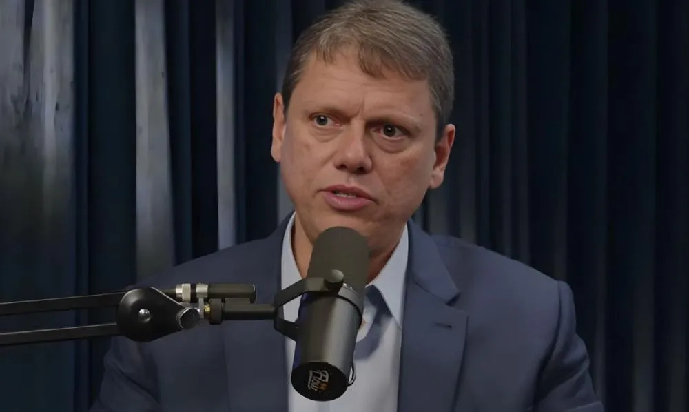 Tarcísio ao ser questionado sobre Presidência em 2026: “Não perco muito tempo pensando nisso”