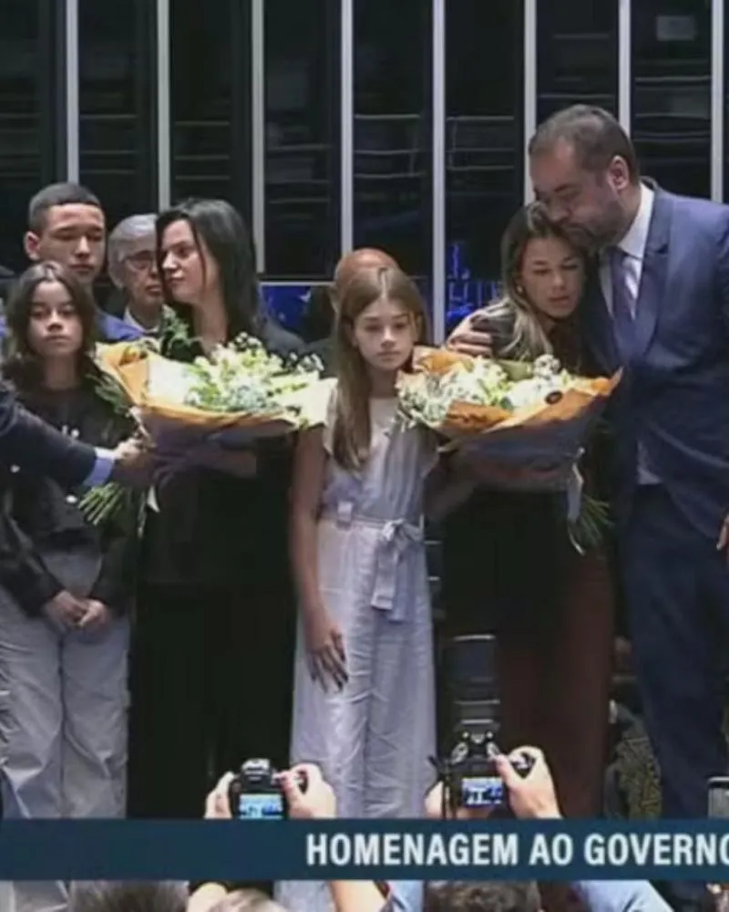 Senado presta homenagem ao governo do Rio e a policiais mortos em megaoperação