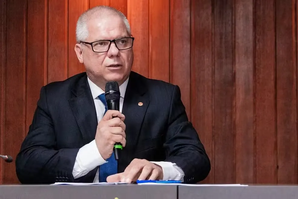 PF prende ex-presidente do INSS Alessandro Stefanutto em ação sobre descontos ilegais em aposentadorias
