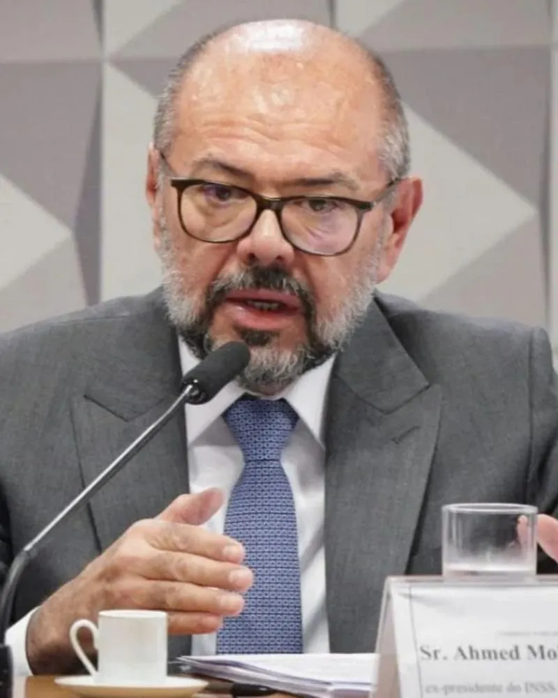 Governo Lula se incomoda após ex-ministro de Bolsonaro ser poupado de prisão pela PF