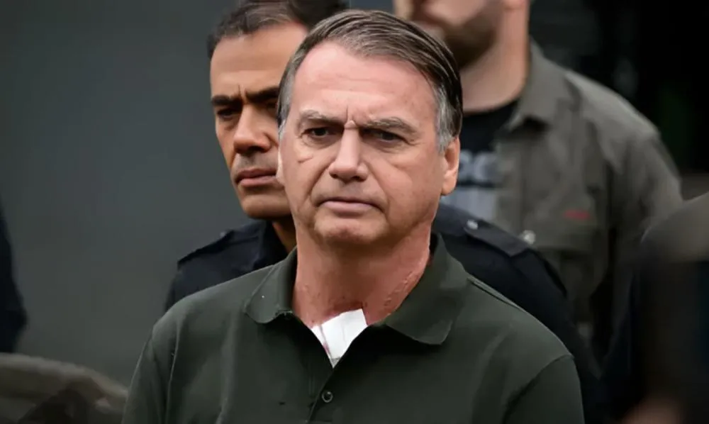 Pressionado, Bolsonaro deve tentar novo recurso no STF para evitar prisão