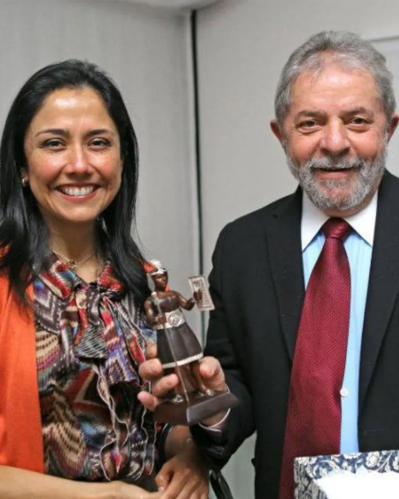 Governo desembolsa 345 mil para trazer ex-primeira-dama peruana condenada por corrupção