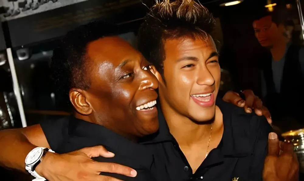 Pai de Neymar desembolsa milhões ao comprar a marca Pelé em acordo