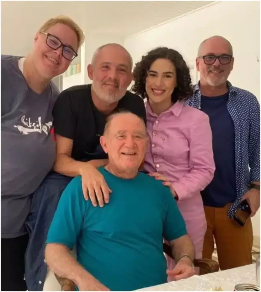 Família de Renato Aragão se pronuncia após suposto processo movido pela filha mais velha