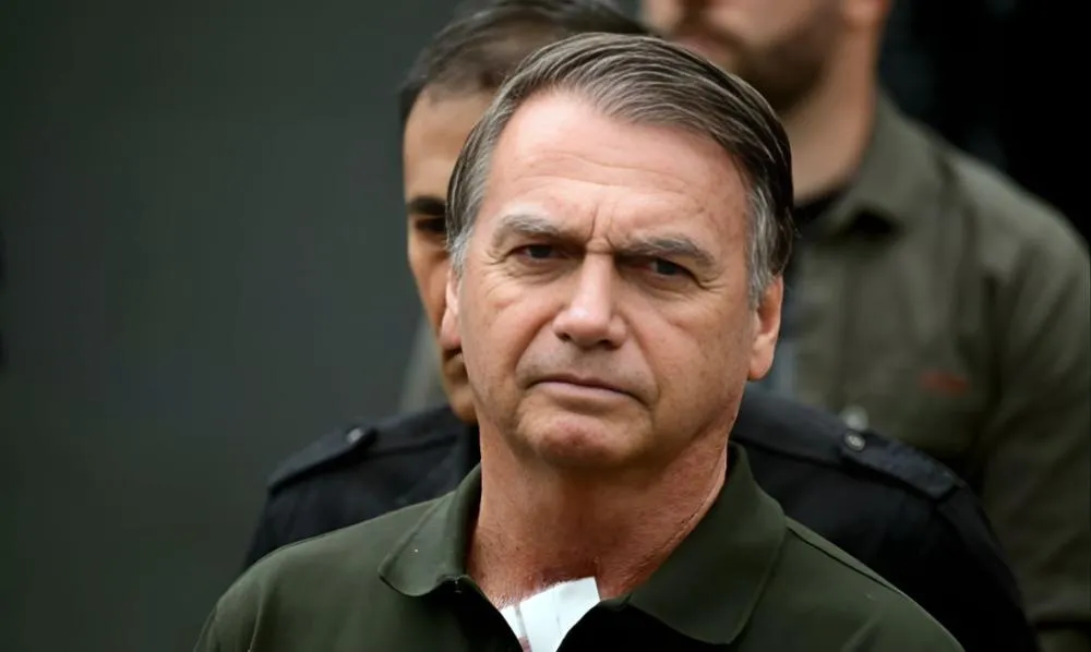 Bolsonaro nega alimentação em prisão da PF