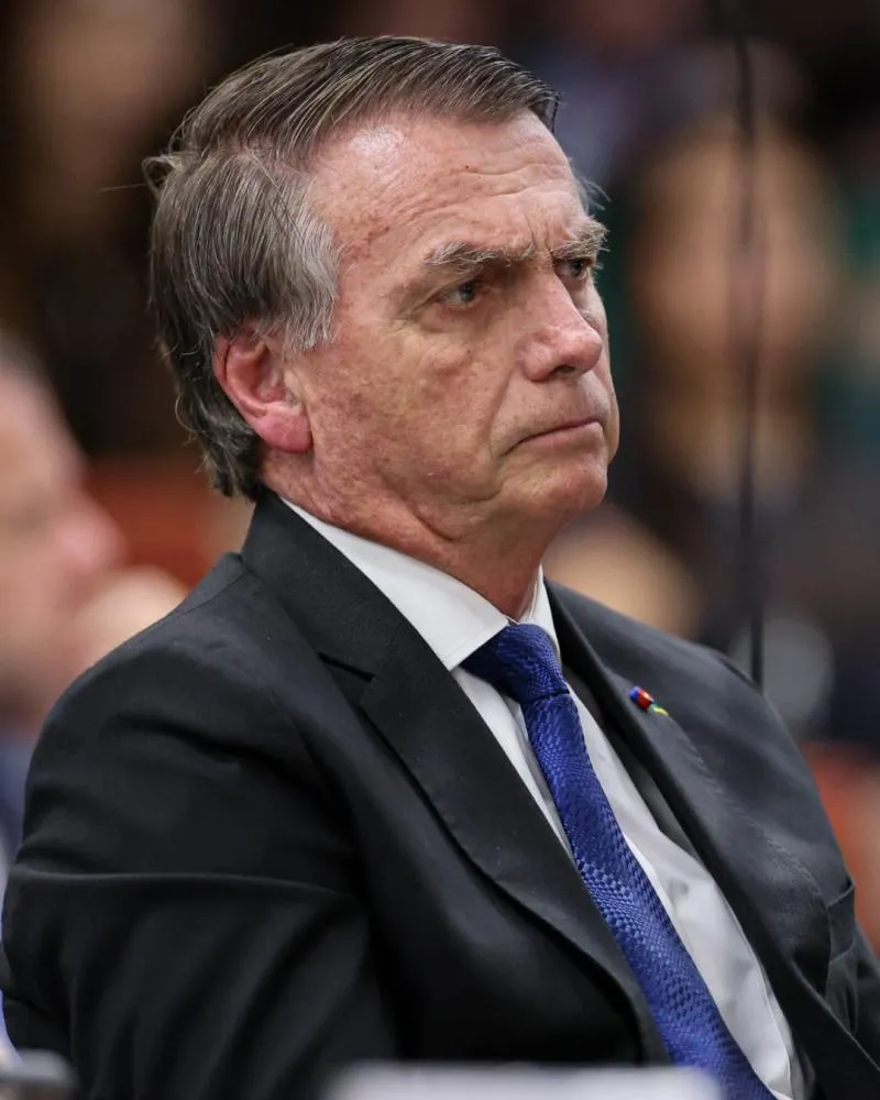 Moraes determina início do cumprimento da pena de Bolsonaro após decisão definitiva do STF