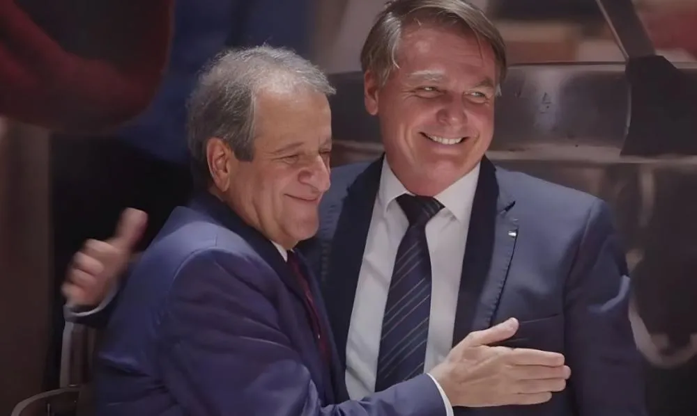 PL, partido de Bolsonaro, organiza tática para votar anistia na Câmara; entenda