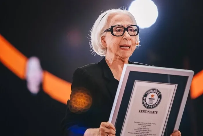 Fernanda Montenegro entra para o Guinness Book com apresentação histórica em São Paulo