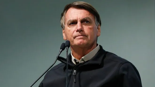 Defesa de Bolsonaro afirma em recurso que STF cometeu erro judiciário e pede que voto de Fux prevaleça