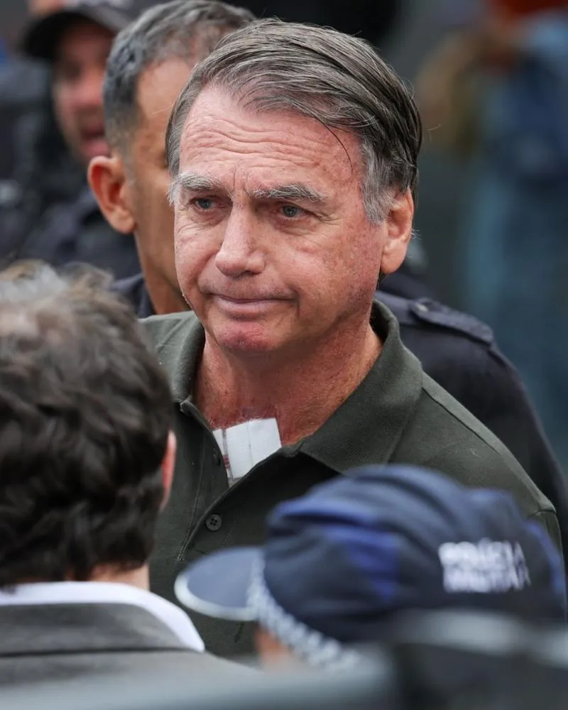 Defesa de Bolsonaro solicita a Moraes visitas de cardiologista e fisioterapeuta em prisão da PF
