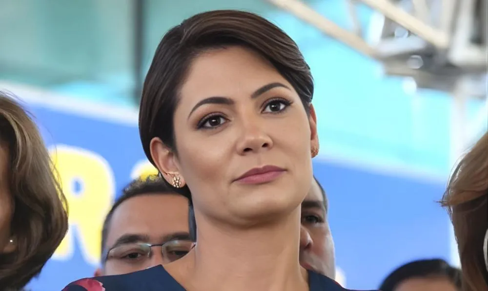 Michelle Bolsonaro rebate possibilidade de ser vice de Tarcísio: “Delírio”