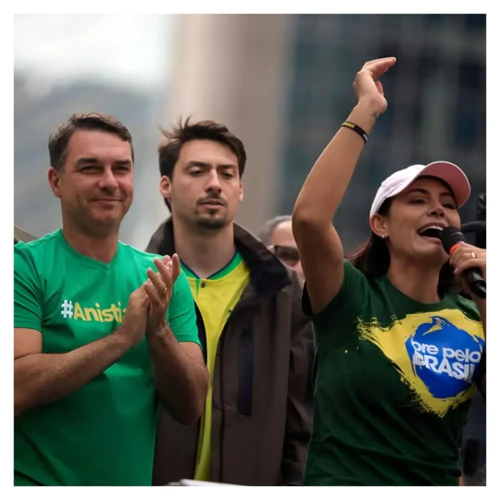 Entenda o motivo dos desentendimentos entre os filhos de Bolsonaro e Michelle