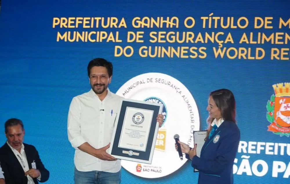 São Paulo recebe GUINNESS WORLD RECORDS™ por recorde histórico na segurança alimentar