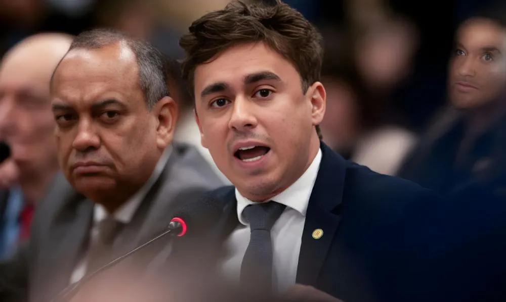 Nikolas Ferreira protocola PEC que obriga Senado a pautar impeachment no STF; entenda