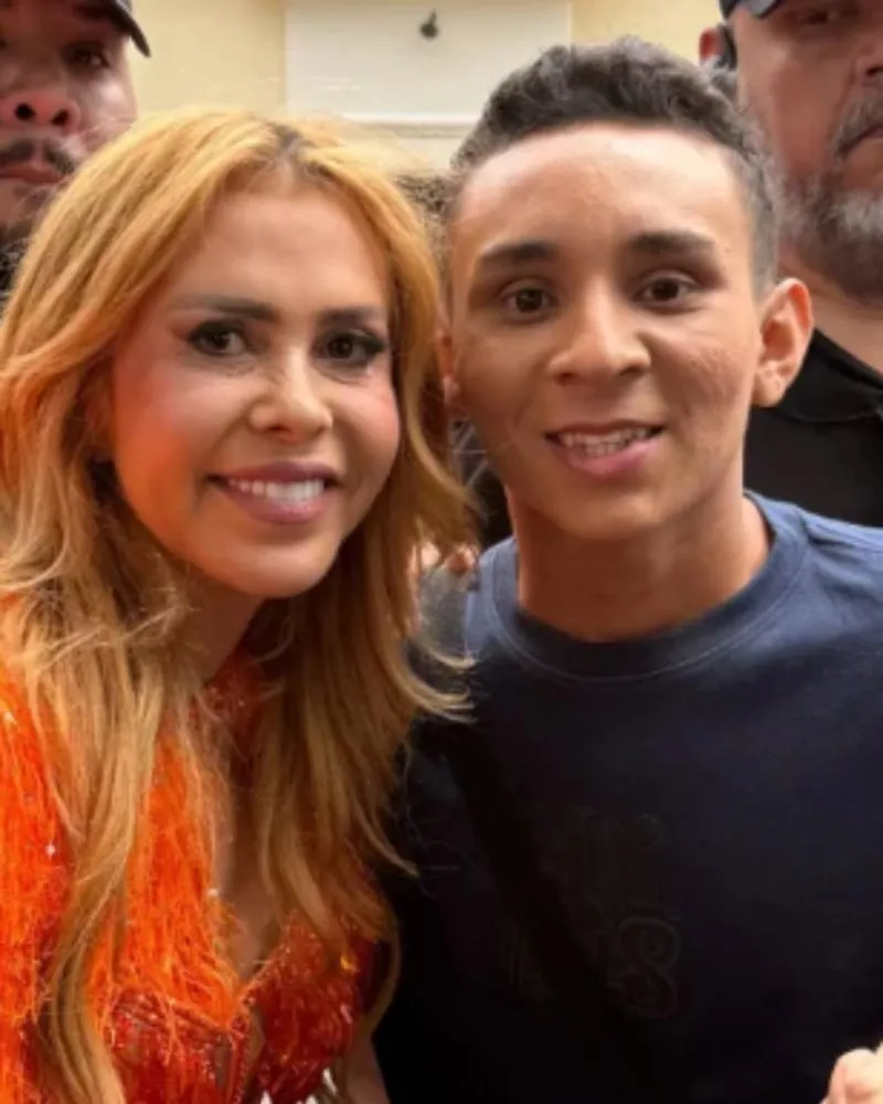 Fã acusado de tocar Joelma se pronuncia e nega ter encostado na parte íntima da cantora “Estava errado em tocar nela”
