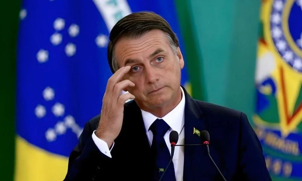 Bolsonaro pode ter pena reduzida caso participe de programa de leitura