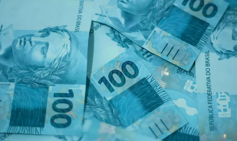 Governo confirma aumento do salário mínimo com reajuste que ultrapassa $100