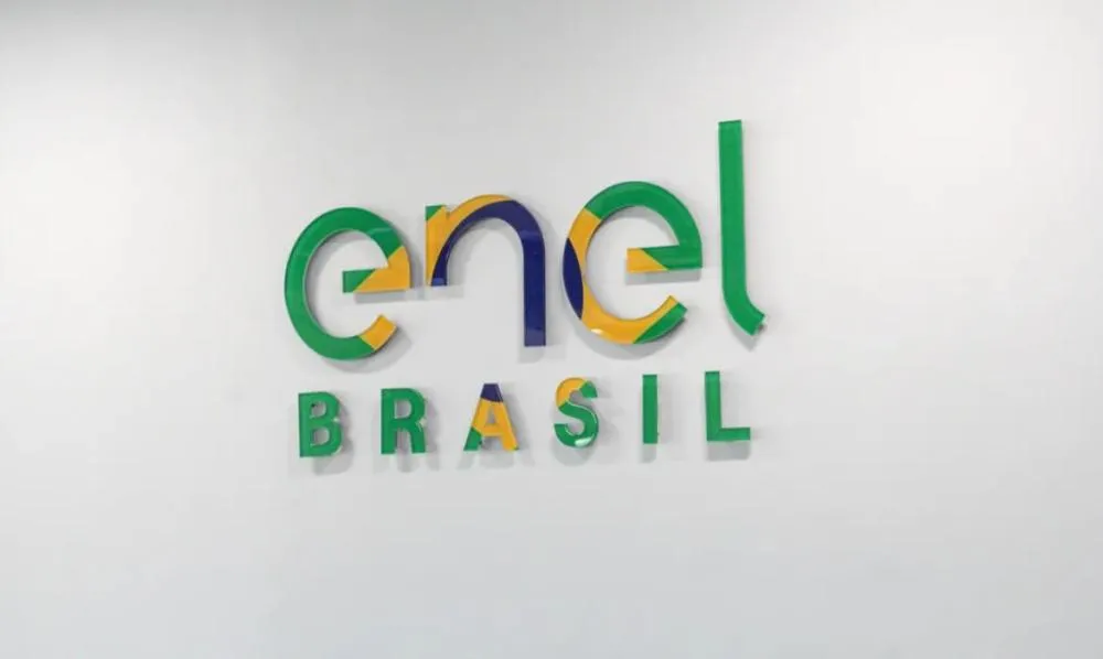 Enel afirma estar em 'operação de guerra' e que não há previsão para volta de energia em SP