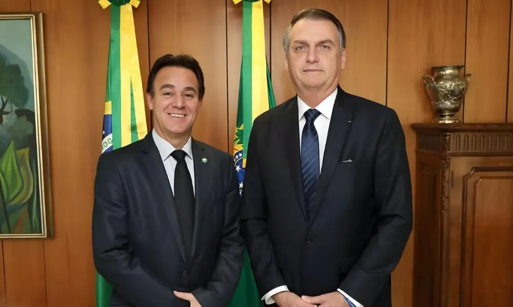 Quem é? Suplente de Zambelli e 'amigo de Bolsonaro' assume posto na Câmara dos Deputados